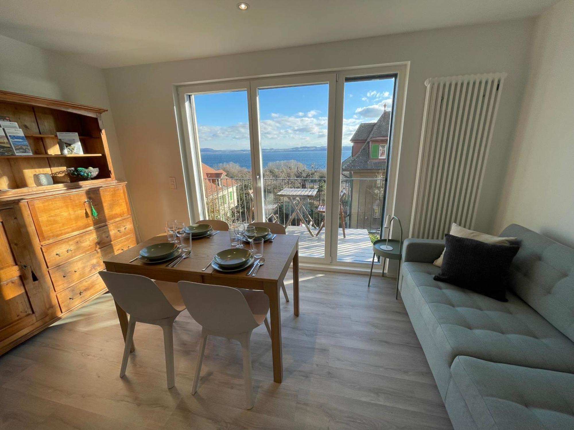 Mail 62 Apartment Нюшател Екстериор снимка