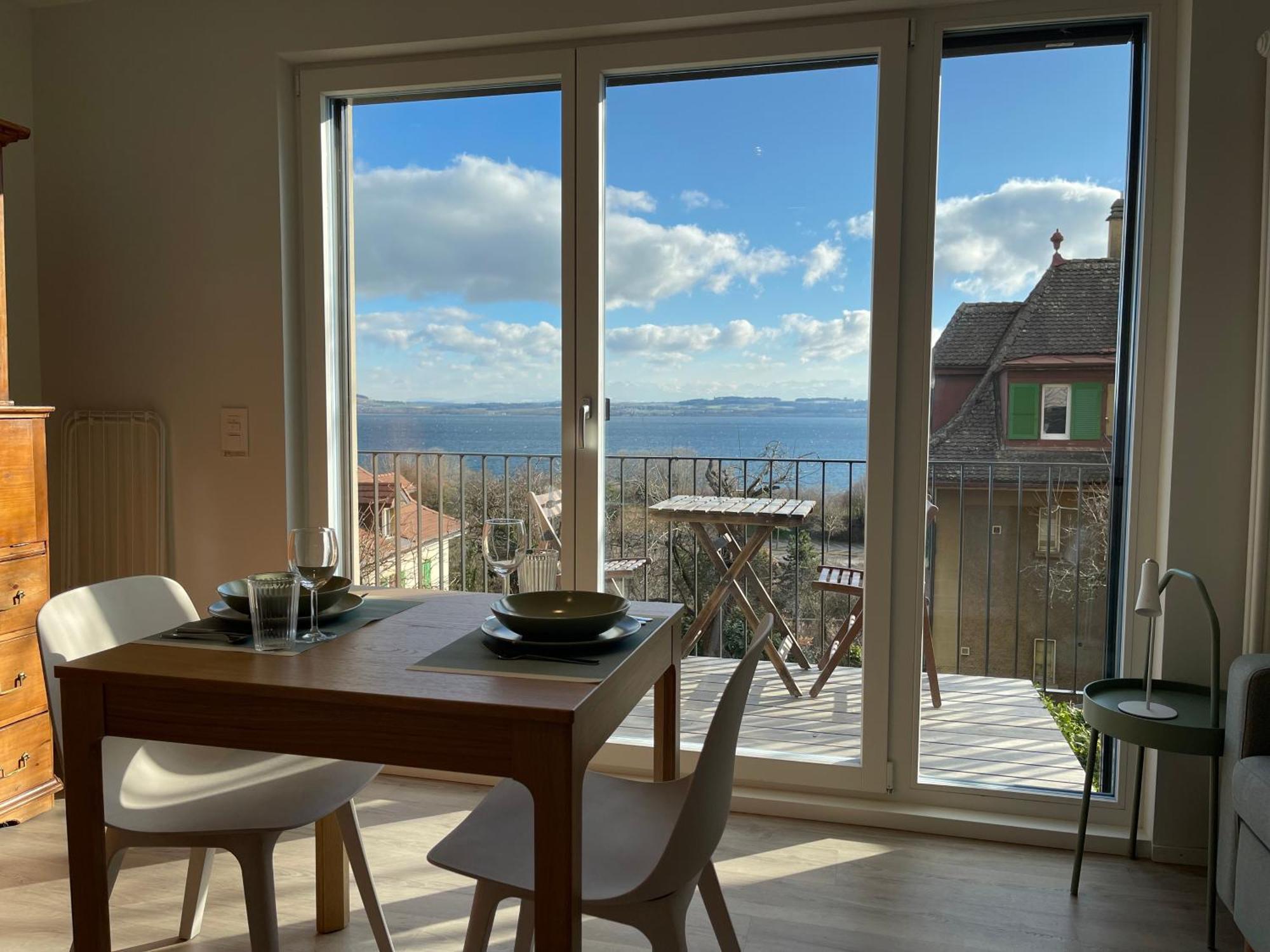 Mail 62 Apartment Нюшател Екстериор снимка