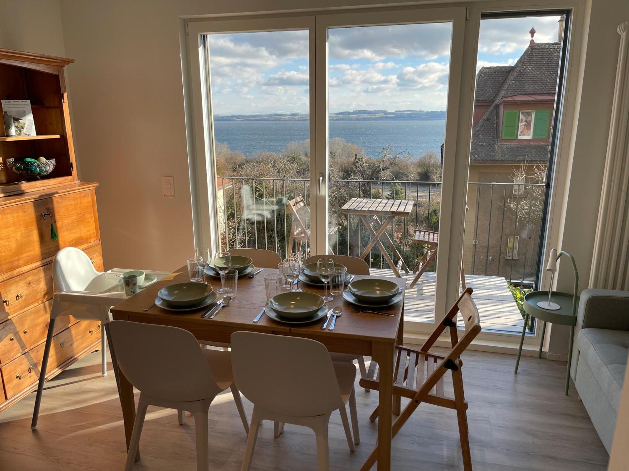 Mail 62 Apartment Нюшател Екстериор снимка